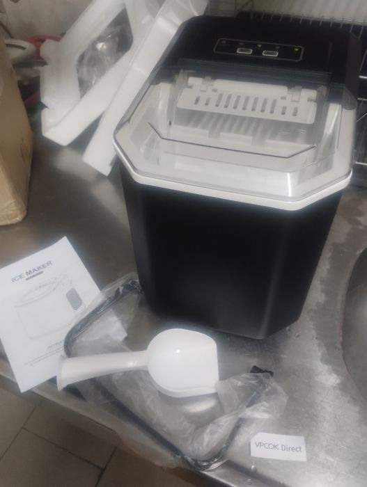 Ледогенератор с капацитет 2L, със самопочистваща се функция, 12kg/24h