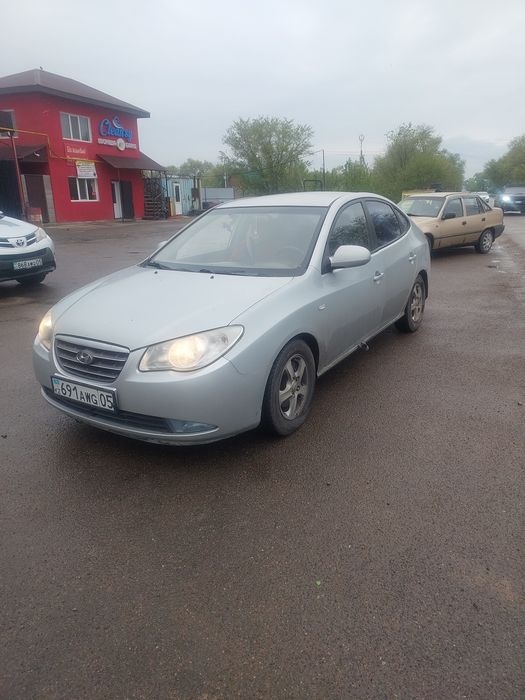 Продам машину..хундай авента