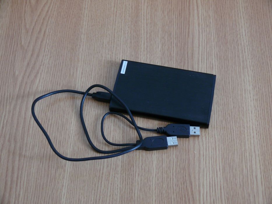 HDD portabil, Maxell, 500 GB, în bună stare