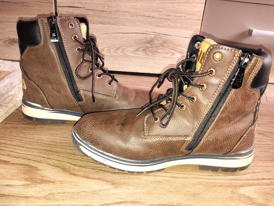 Ghete Fila marimea 39