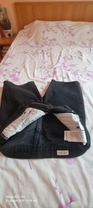 Pantaloni scuti Levi's