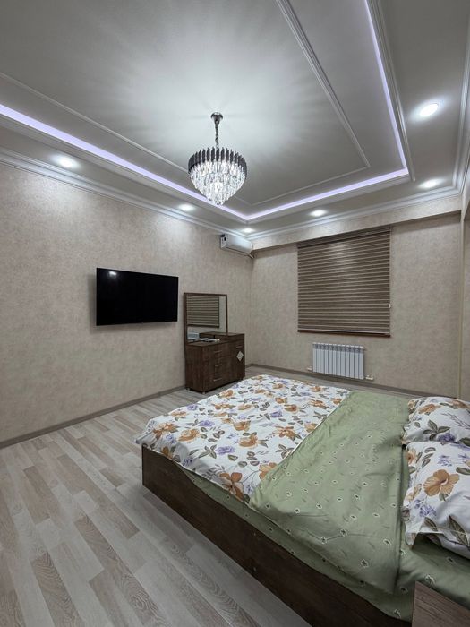 Гунча версал новостройка 4/9/9 87кв.м еаро ремонт с мебелью и техникой