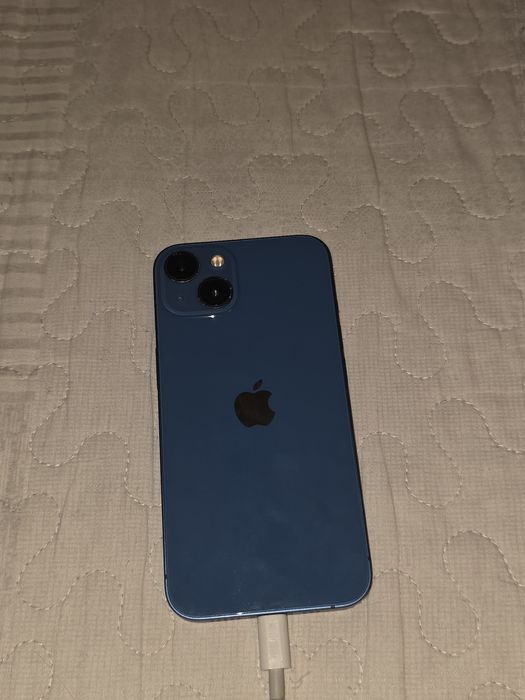 IPhone 13 В добро състояние