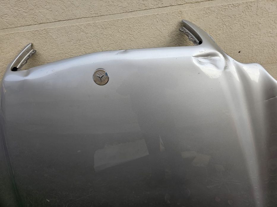 Продам капот и крыло