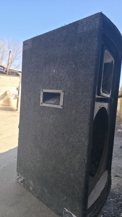 Продам Два короба без динамиков