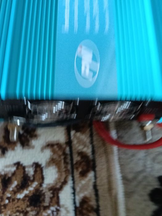 Invertor de tensiune PNI SP1000W cu sinusoida pura, alimentare 12V sinus pur