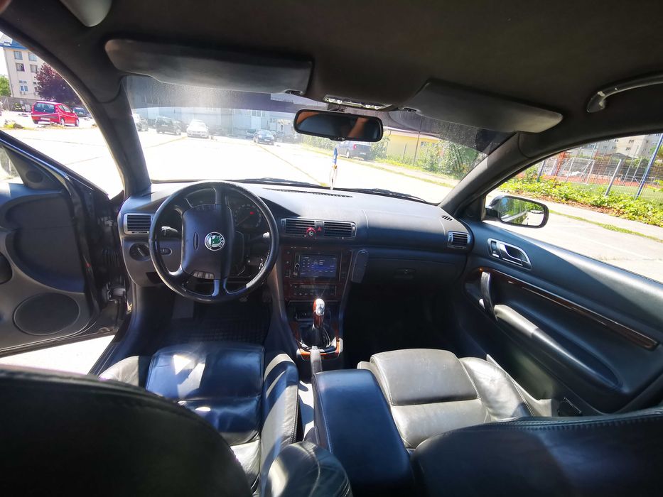 Skoda Superb  2.0TDI