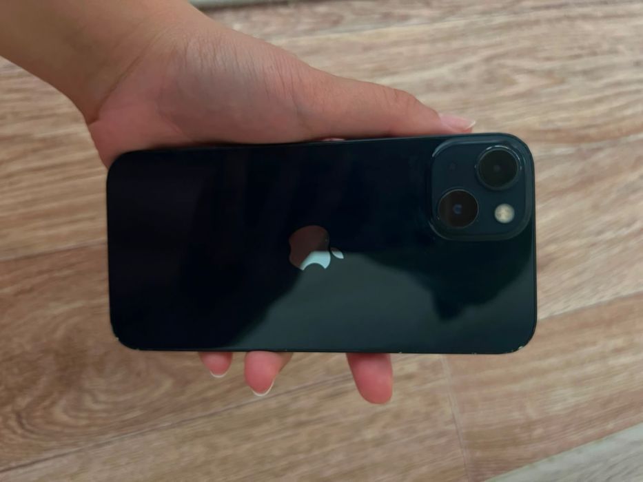 Продается iPhone 13