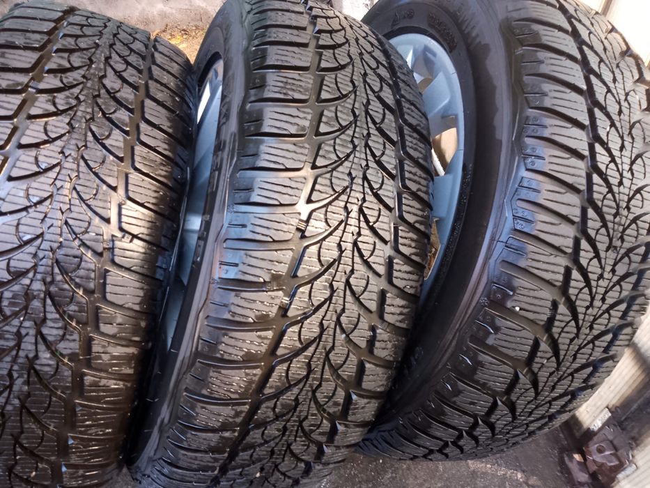 Vand 2 seturi roti opel 205/55/R16 (anvelope +jante) vara/iarna