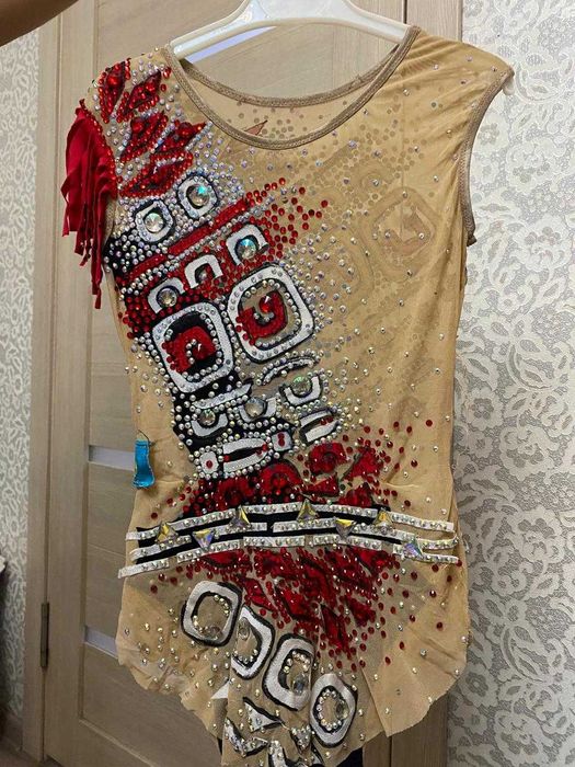 Продам купальник