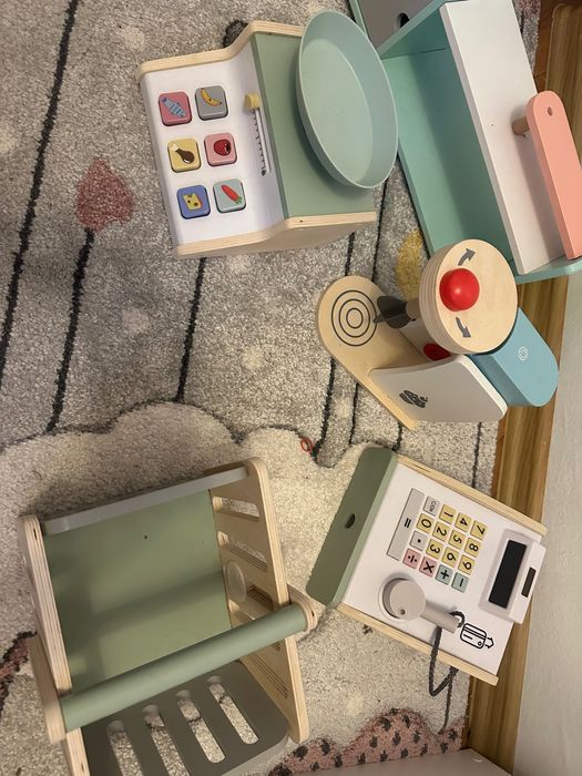 Сет детски дървени играчки