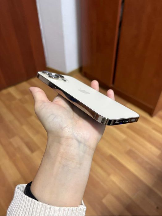 Продам Iphone 14 pro max 256 gb