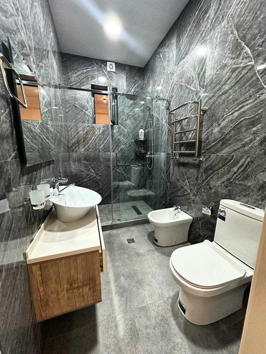 Сдаётся новый евро Дом на Бадамзар махалля! Юнусабадский район!