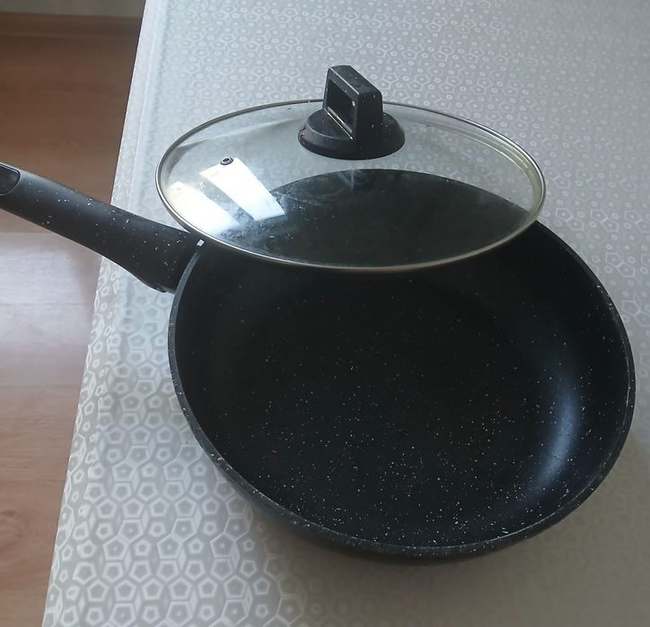 Сковороду от Haus Roland