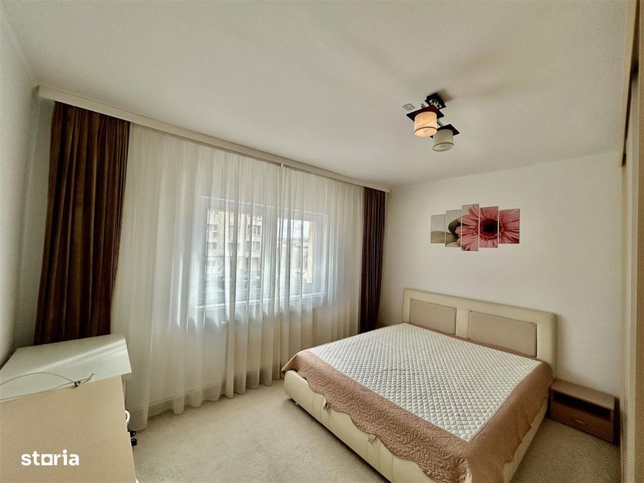 Apartament de închiriat în Sibiu – 3 camere, decomandat, 2 băi, 80 mp