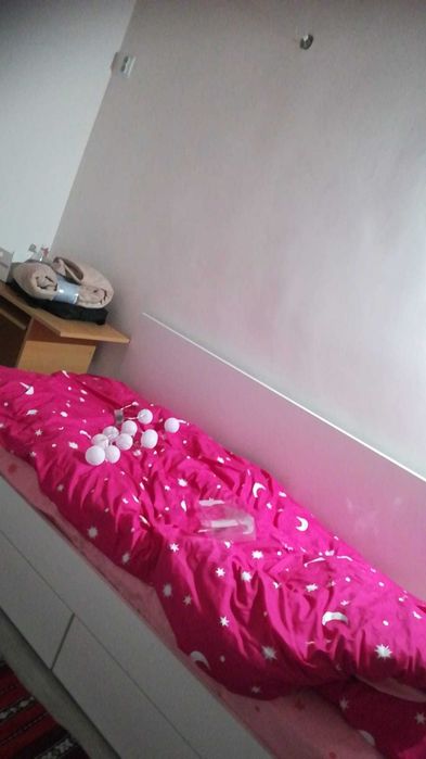 Pat de o persoana din pal, cu saltea