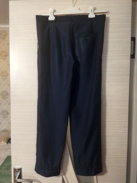 Брюки темно-синие новые