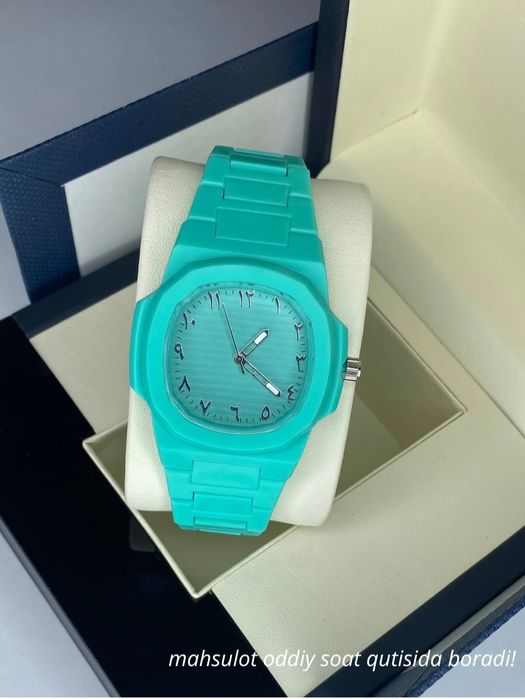 Aura soat Arab raqamli erkaklar soati