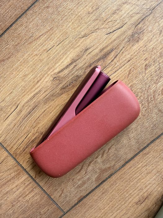 Iqos utilizat rosu