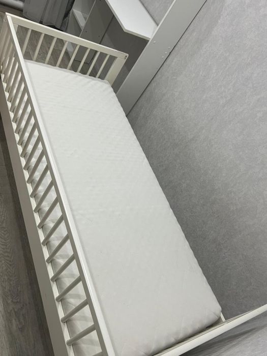 Продам подросковую кровать