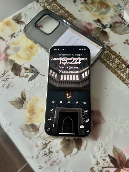 Айфон 16 pro идельный 256 гб