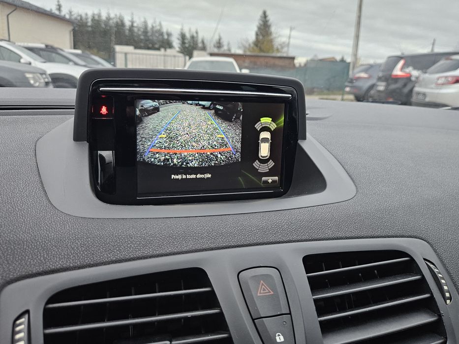 Renault Megane Bose / FaceLift 2014.10 /1.5 dci