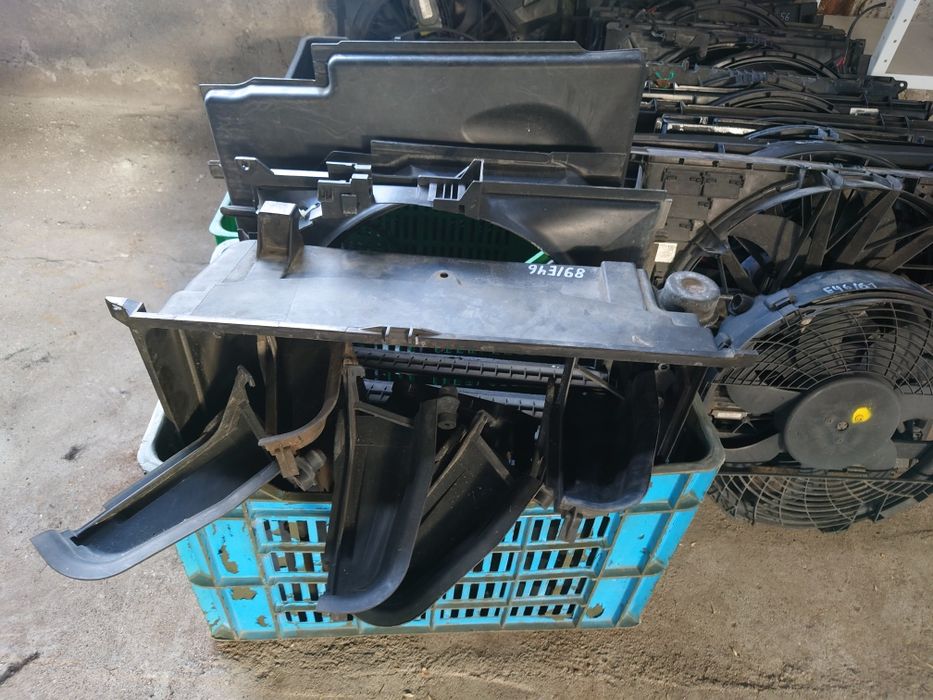 БМВ Ел. Перка виско управление електрическа охлаждаща Дифузьор BMW *