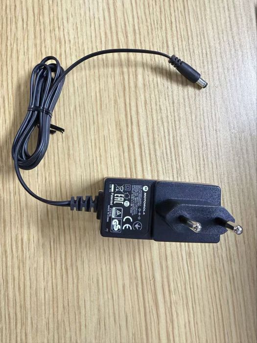 Зарядное устройство Motorola PMPN4577A