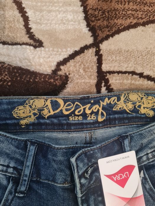 Blugi damă originali Desigual mas 26.