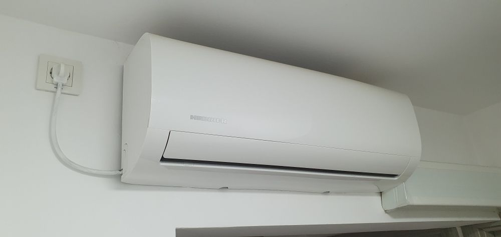 Aer condiționat Hinner 12 000 Btu