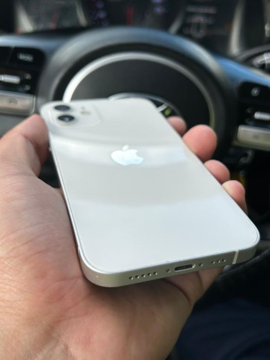 iPhone 12