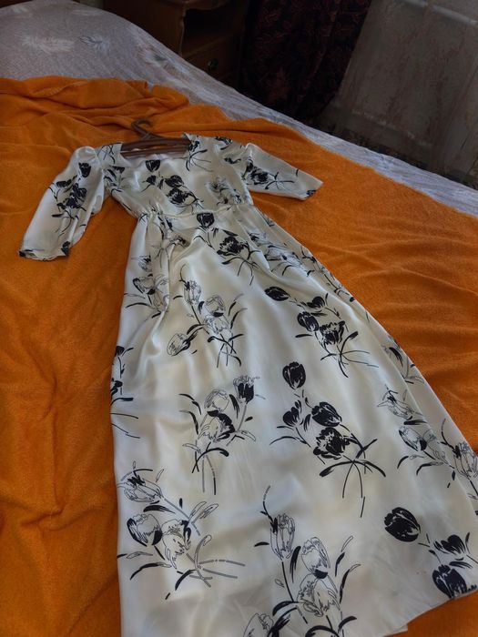 Платье из шёлка (Дубай)