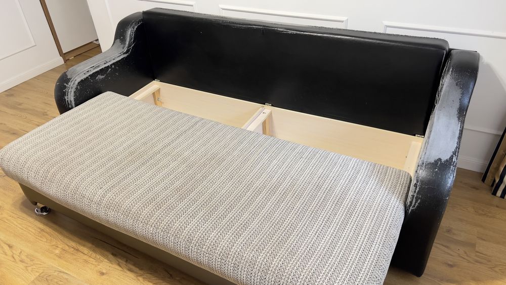 Продаётся б/у диван