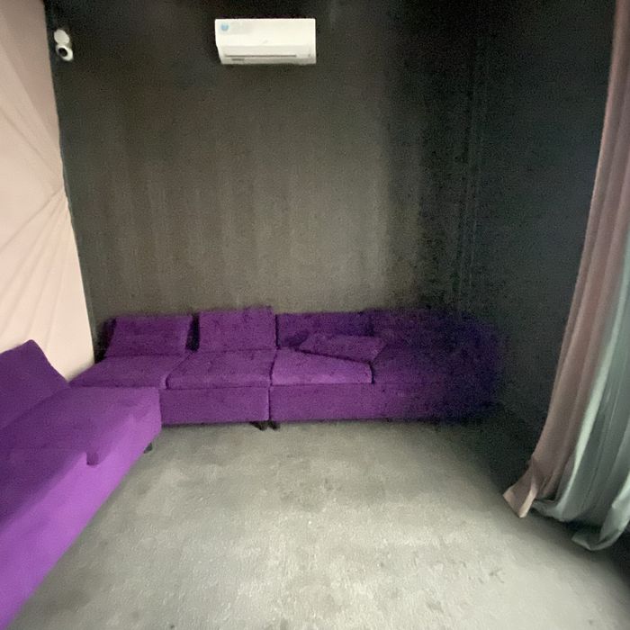 диван срочно продается