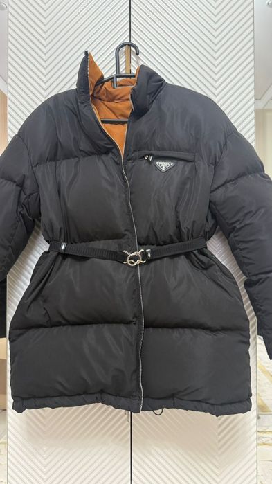 Зимняя куртка на пуху