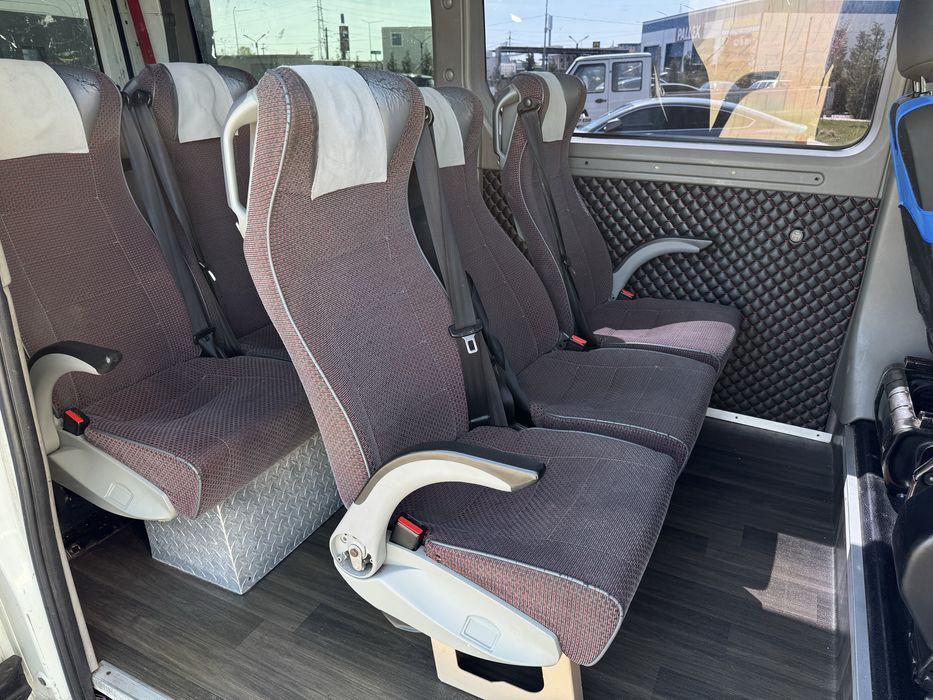 Renault Master 8+1 locuri 2016 2.3 Diesel 130cp Clima/