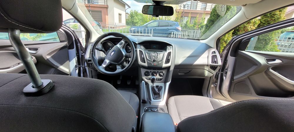 Vand Ford Focus 3 an 2014 km reali