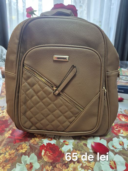 Ghiozdane dama diferite modele