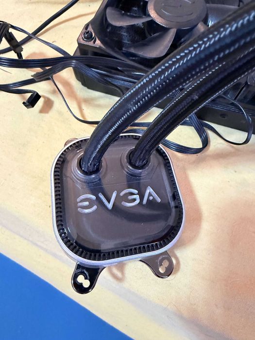 be quiet! Pure Base 500 DX White+evga750GOLD+/EVGA CLC240mm All-In-One