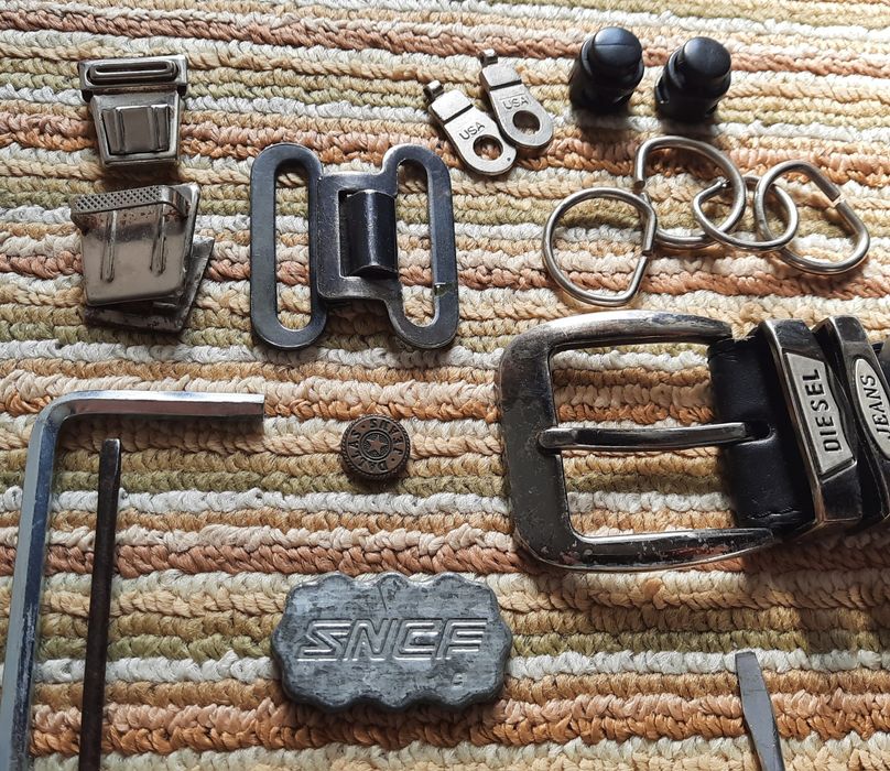 Лот за всеки по нещо - всичко за 6 лева !