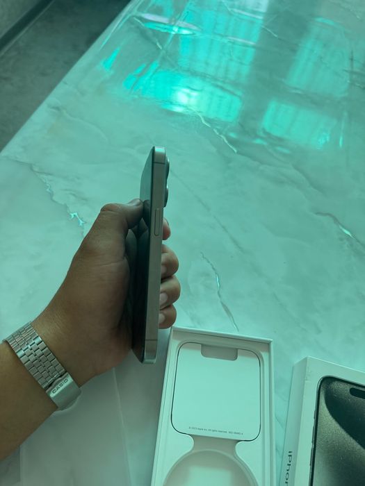 Iphone 15 pro 256 gb  ideal holatda