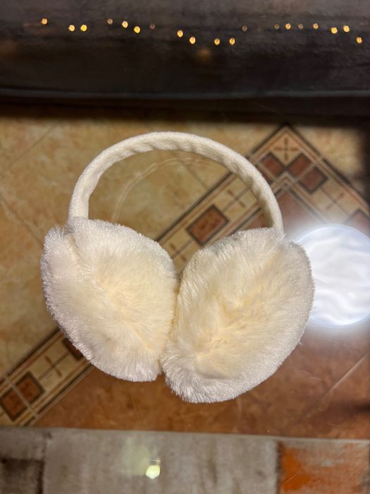 Ушанки бели зимни