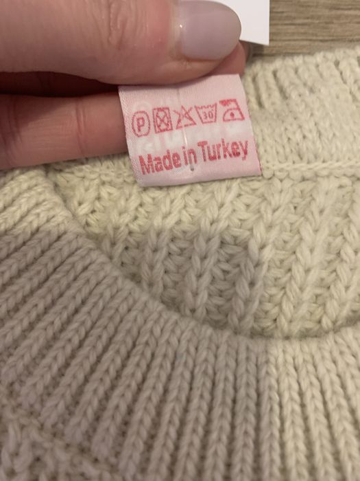 Bluza noua xs model deosebit