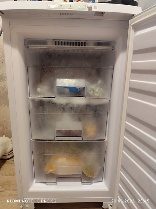 Продам морозильник Бирюса 40000