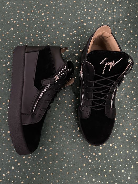 Giuseppe Zanotti Kriss Velvet Mid - Premium Quality , Material Catifea