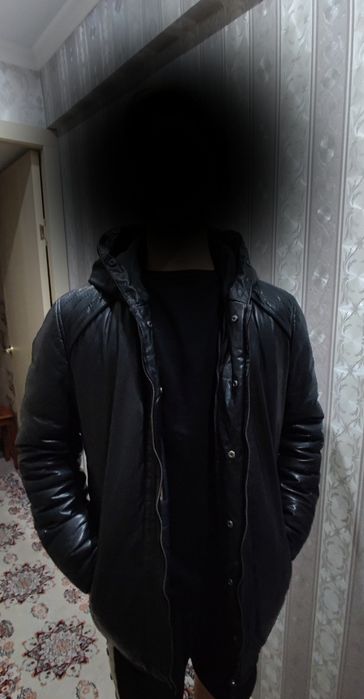 Продам Зимнею куртку