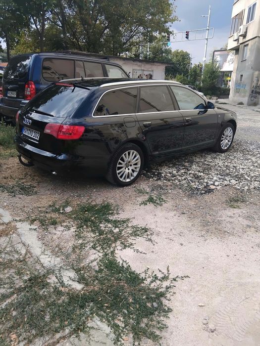 Автомобил Audi A6