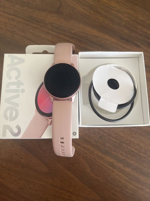 Смарт часы SAMSUNG Galaxy Watch Active2 Aluminium 40mm Gold