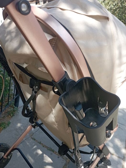 Продам коляску детскую