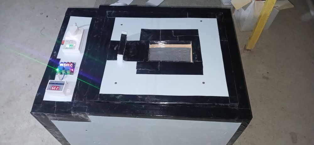 Инкубатор ясаб берамиз 12 х 220 волт